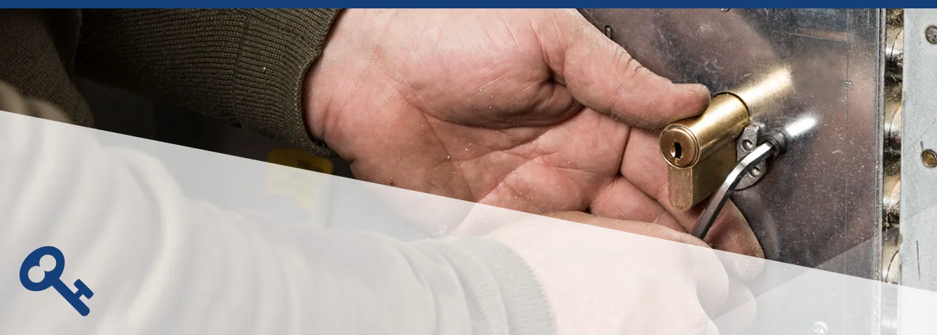 Cambio de cerraduras y bombine en puertas de todo tipo